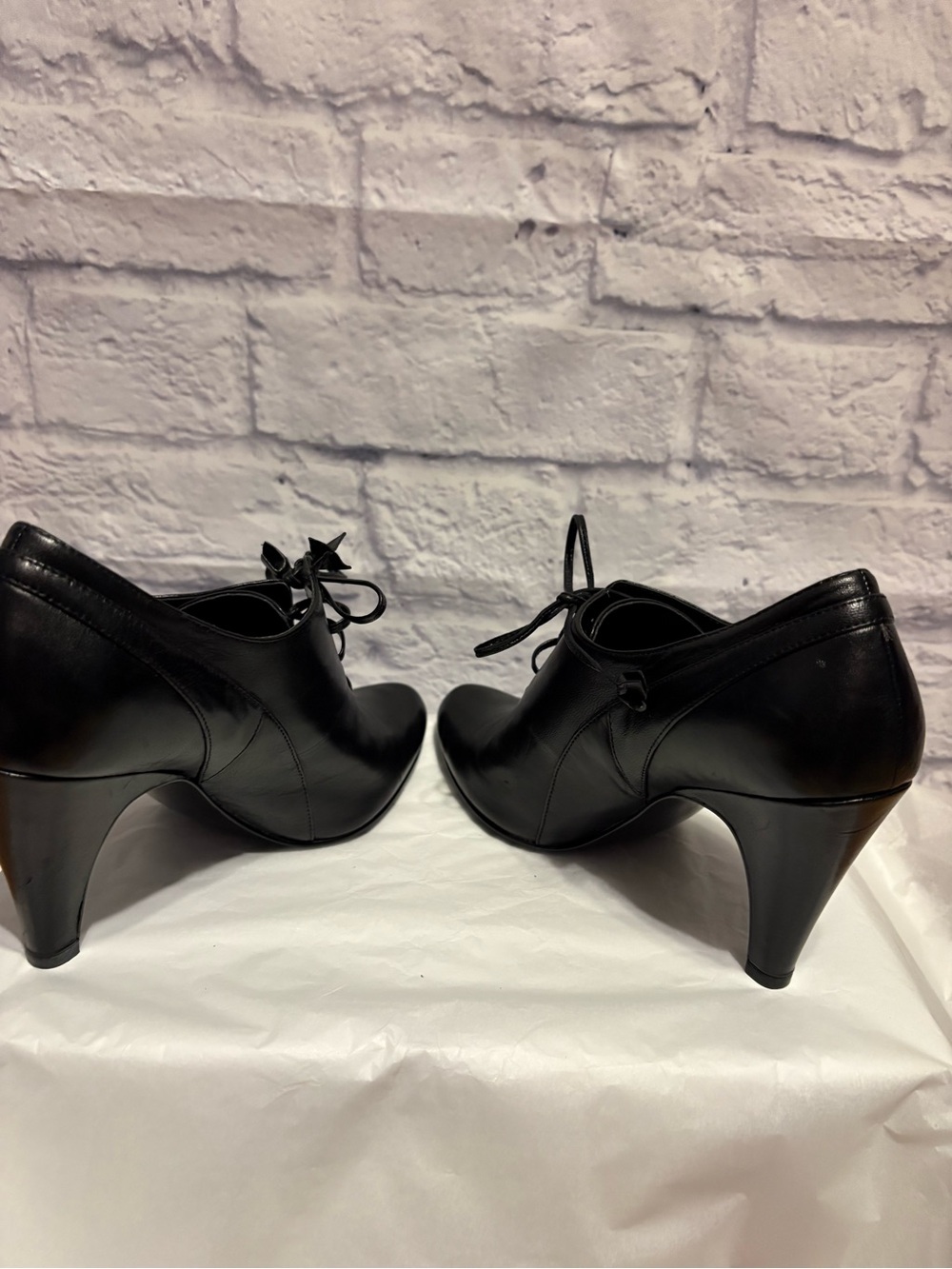 Naturalizer Classic Black Leather Lace-Up Women's Heeled Oxfords Size 5.5 - Picture 6 of 9